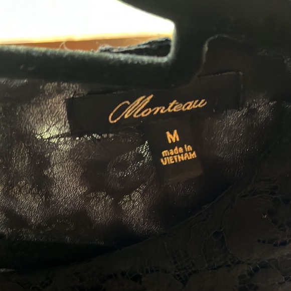 Black lace dress - Picture 3 of 3